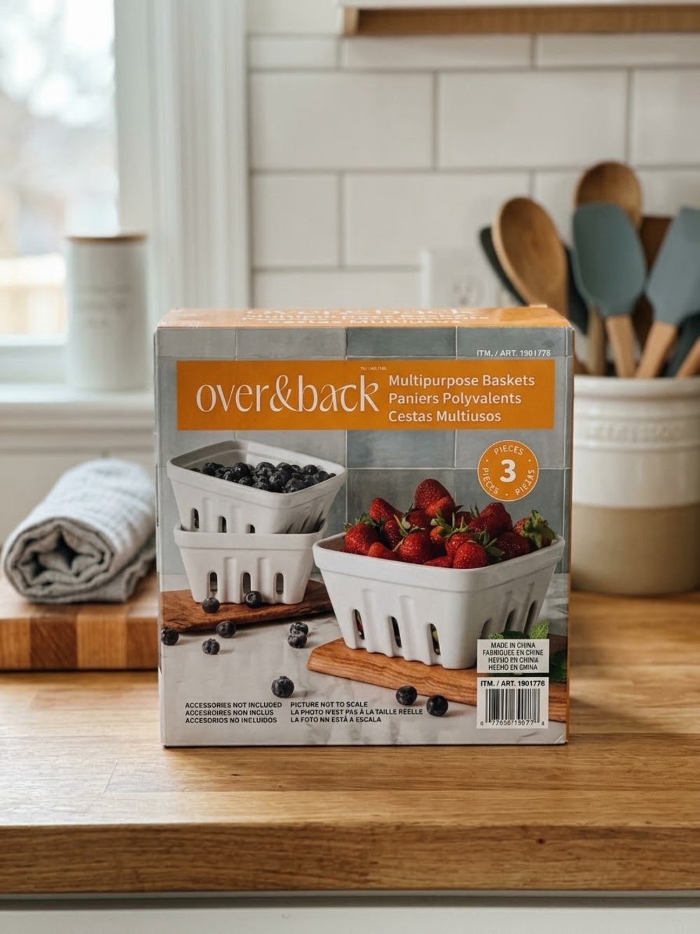 Over & Back 3 Piece White Stoneware Ceramic Multipurpose Berry Baskets Set NIB